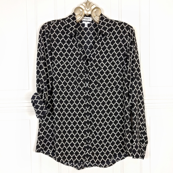 EXPRESS Slim Fit Portofino Roll Tab Button Up L - Picture 3 of 8